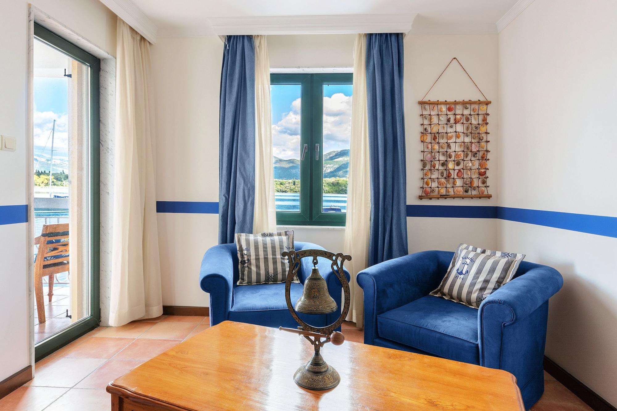 Apart-Hotel Villa Lav Nova Pec Exterior photo